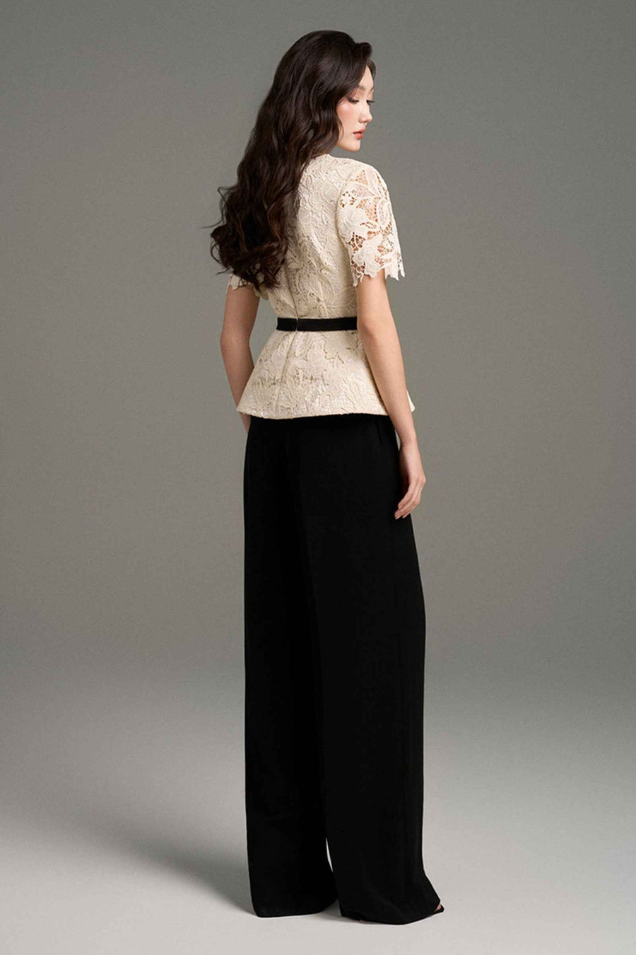 Monéra Peplum Top