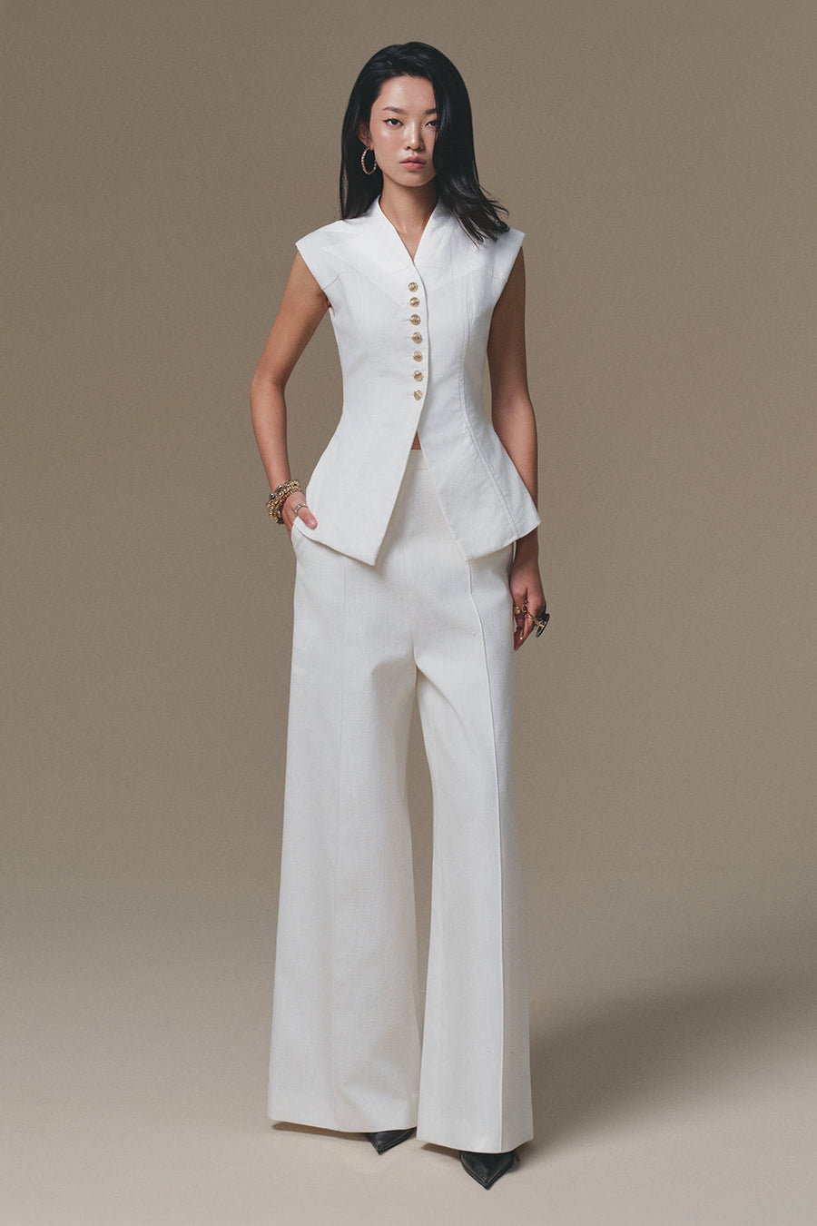 Caelum V-Neck Top 1