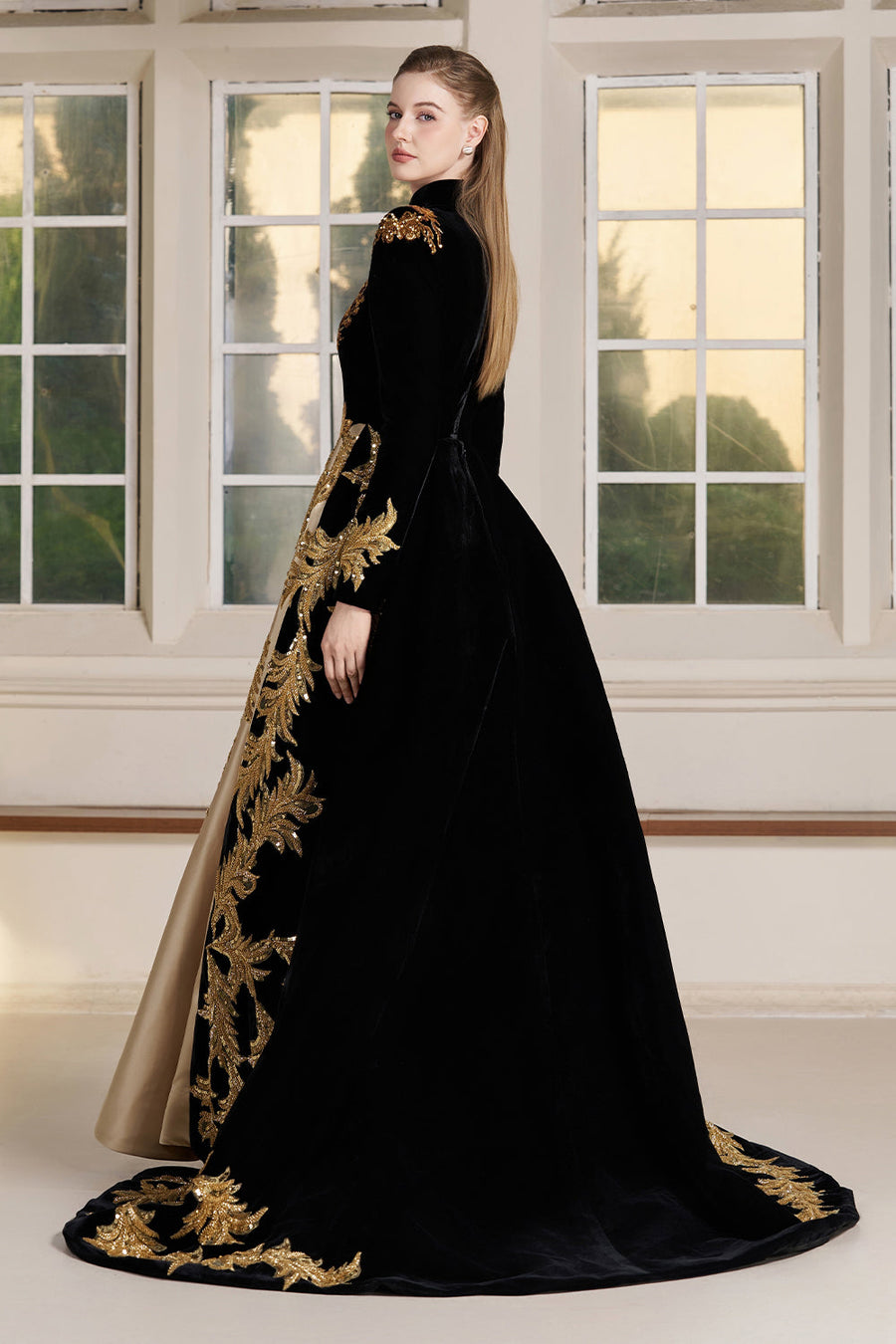 Elenor Embroidery Maxi Dress 4