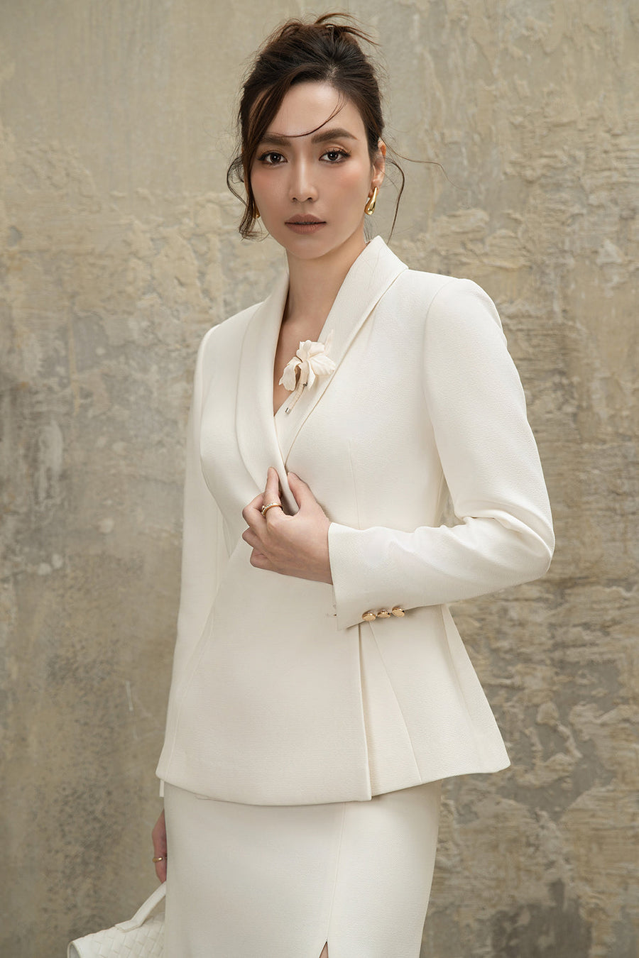 Khiet V-Neck Top 3