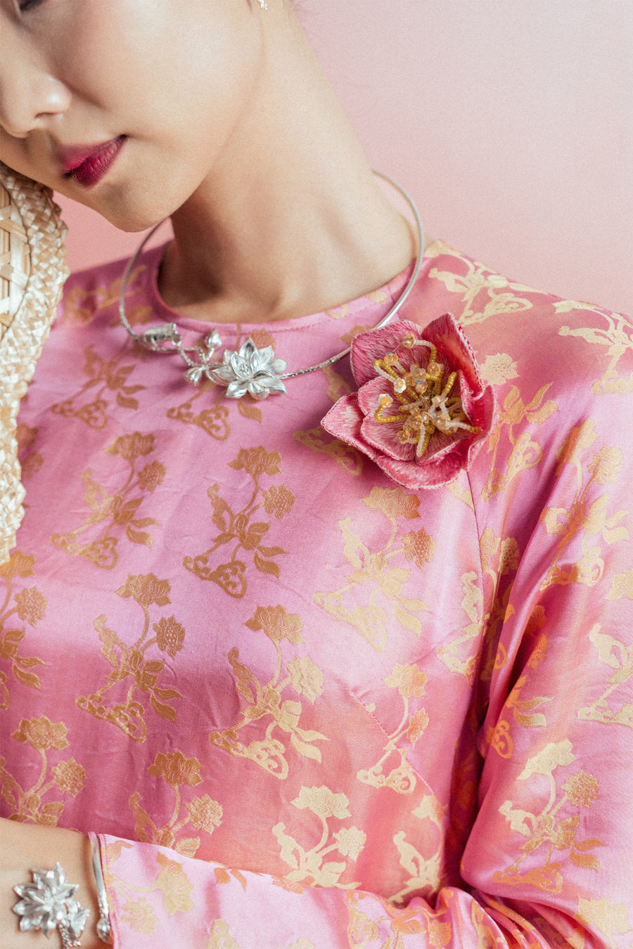 Lien Dan Round Neck Ao Dai Set 4