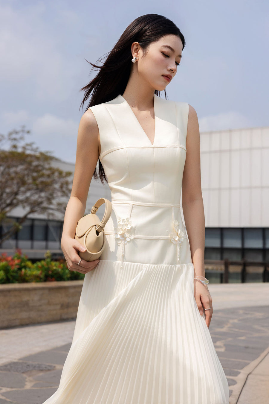 Uyen Van Pleated Midi Dress 3