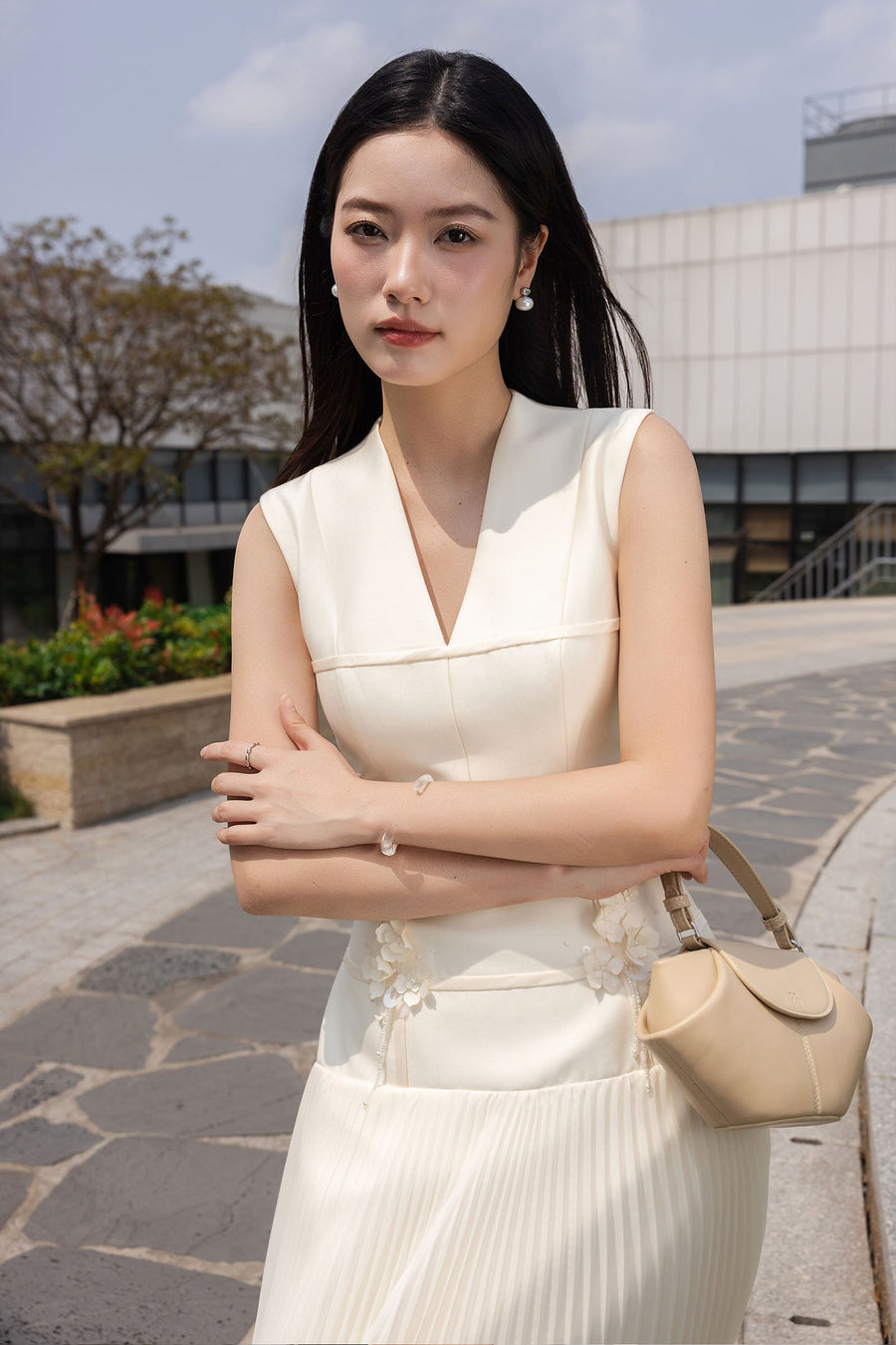 Uyen Van Pleated Midi Dress 5