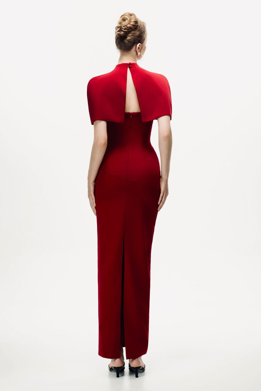 Seriora Dress with Cape 2