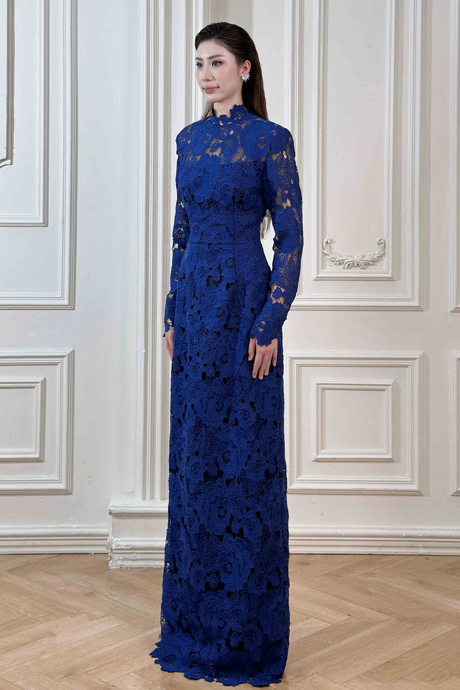Eiren Lace Maxi Dress 3