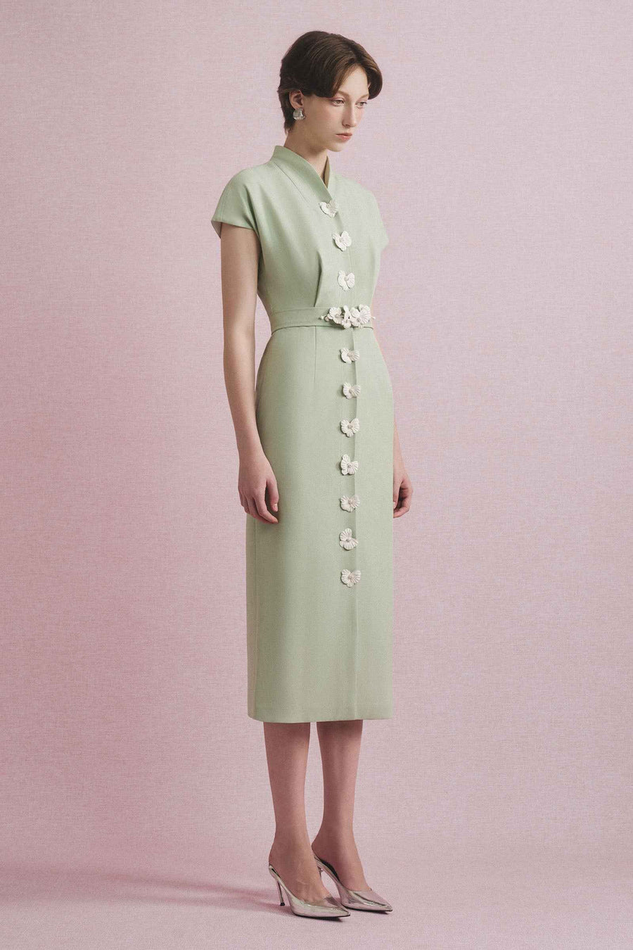 Lealin Mandarin Midi Dress
