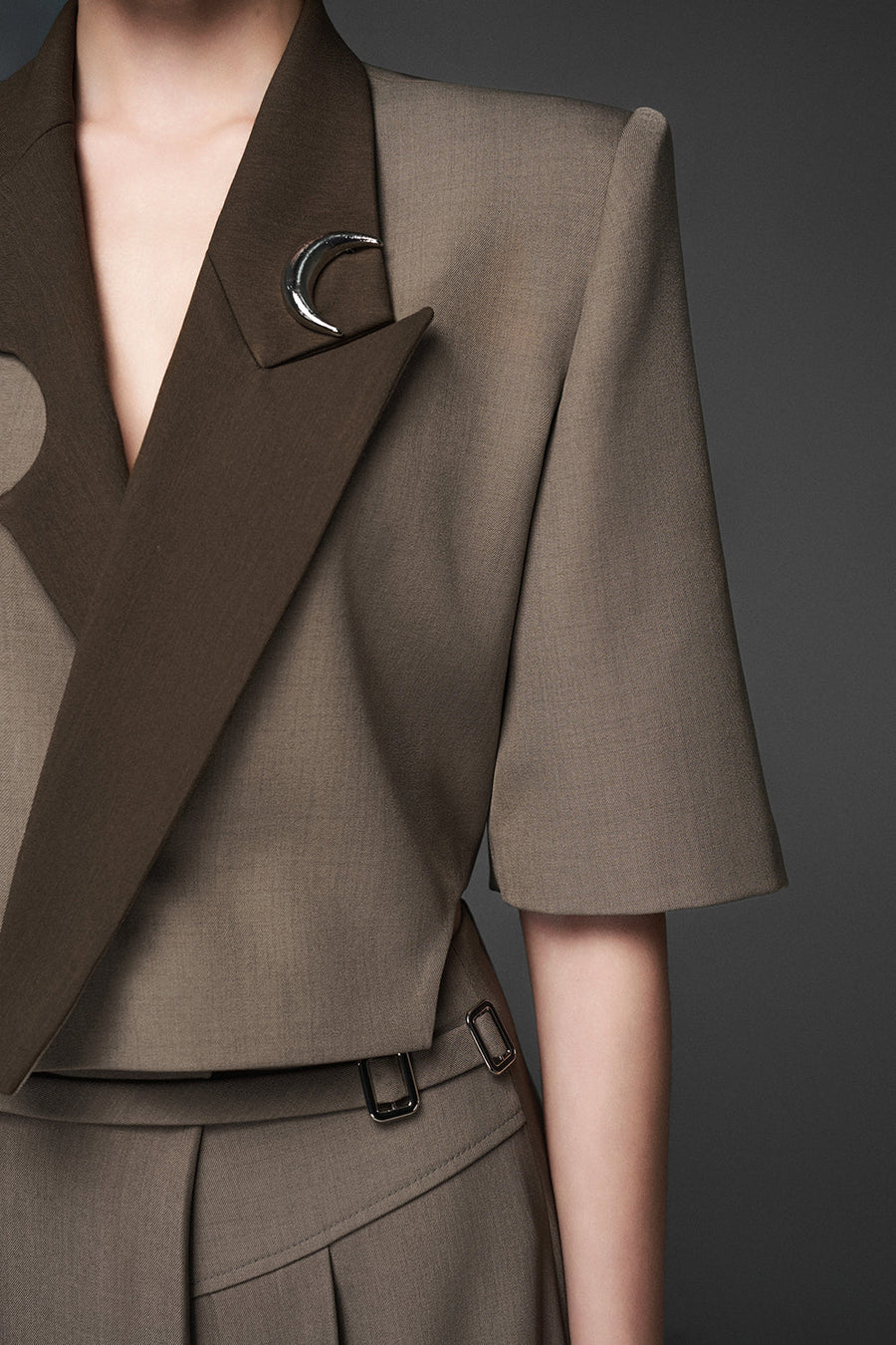 Audrey V-Neck Blazer 4