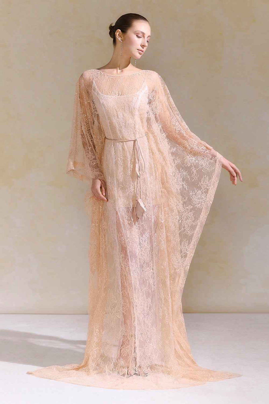 Vivid Wide Sleeve Set