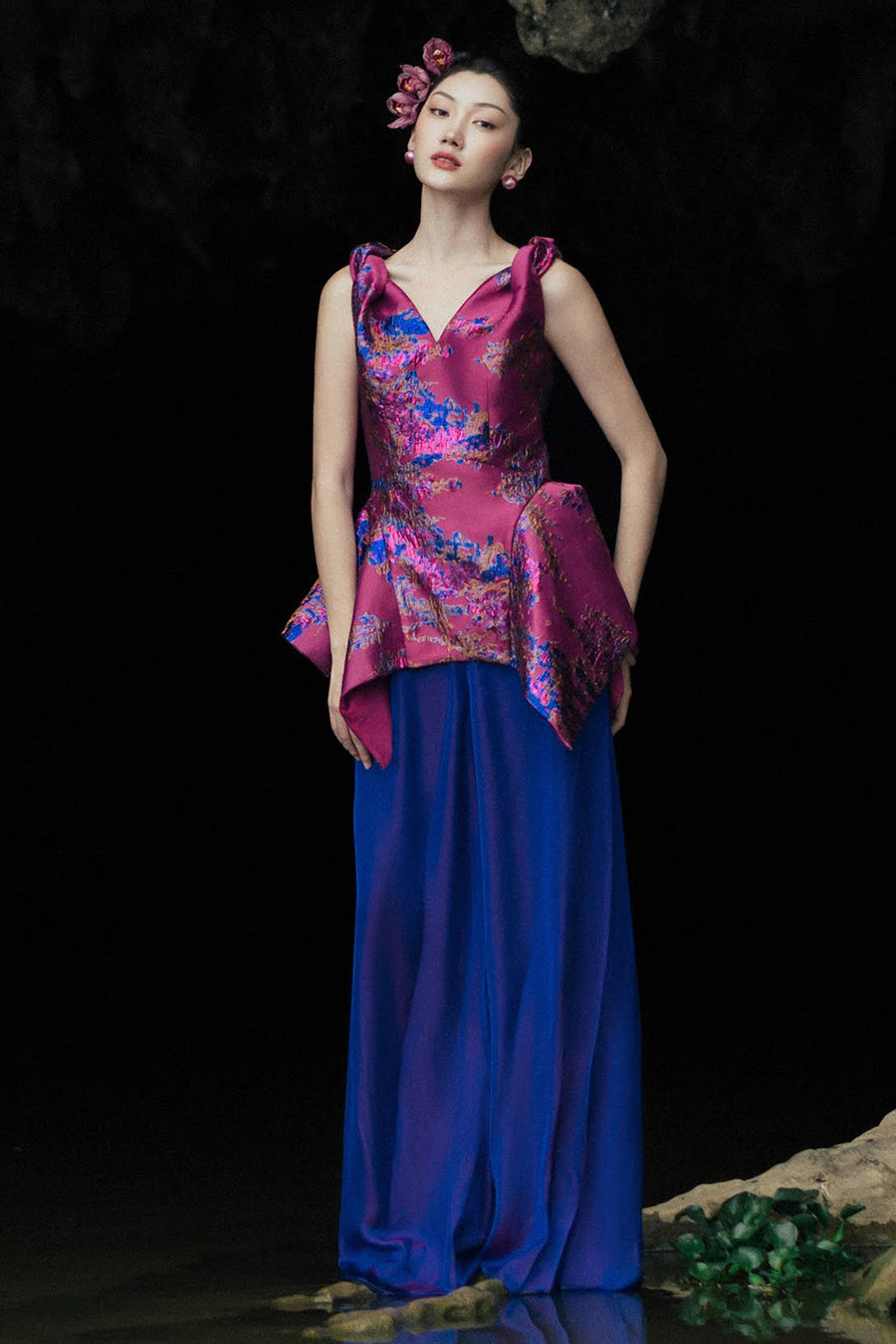 Dieu Hoa V-Neck Set 1
