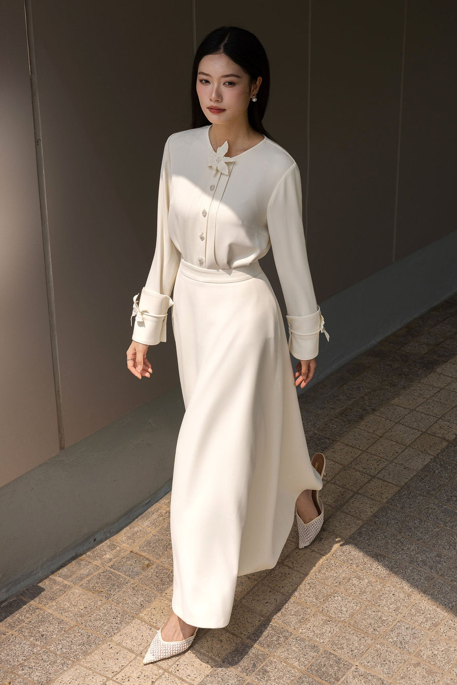 Thanh Nha Round Neck Shirt 3