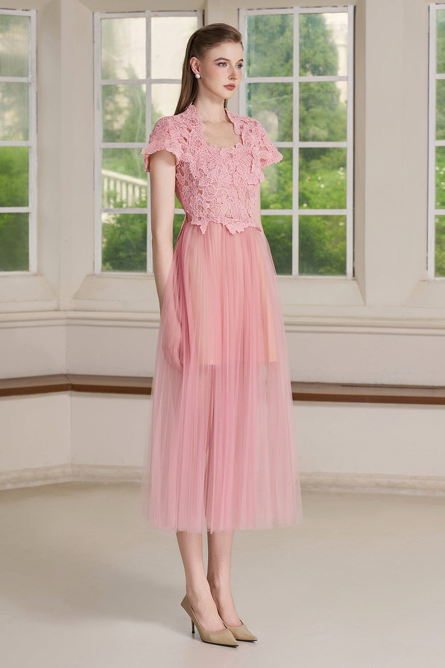 Niven Scallop Midi Dress 4