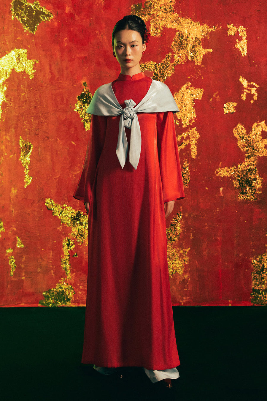 Phuc Mien Mandarin Neck Synthetic Silk Ao Dai 1