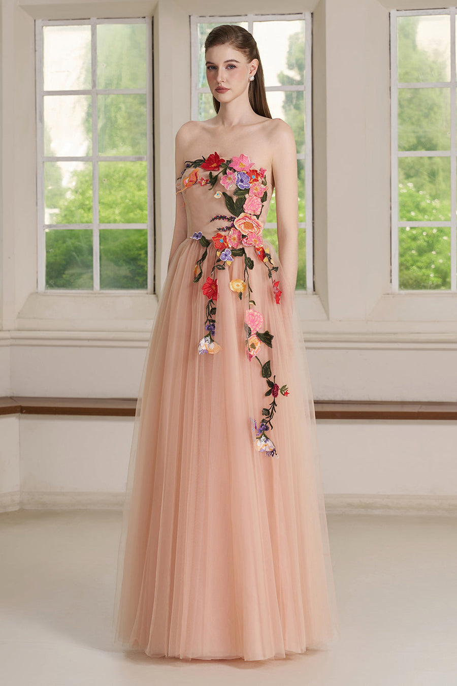 Maelle Applique Maxi Dress 4