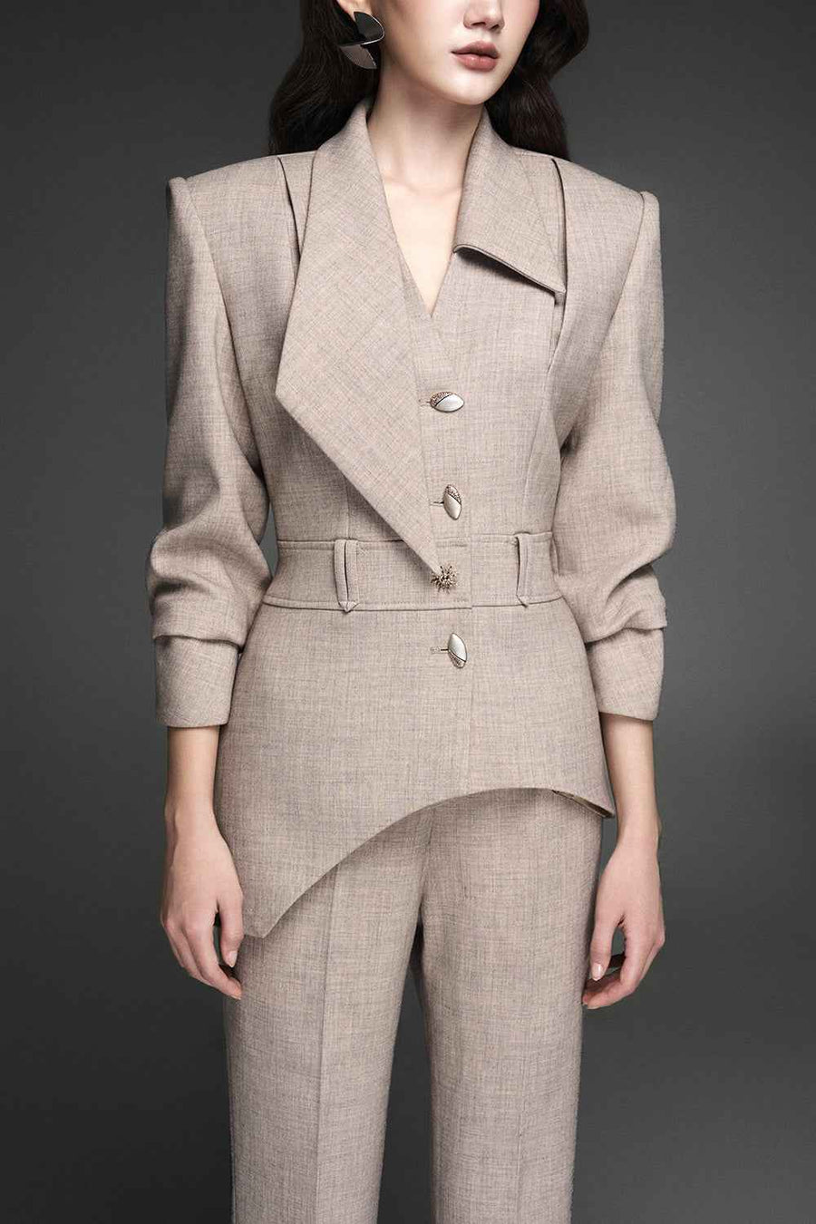 Beatrice V-Neck Blazer