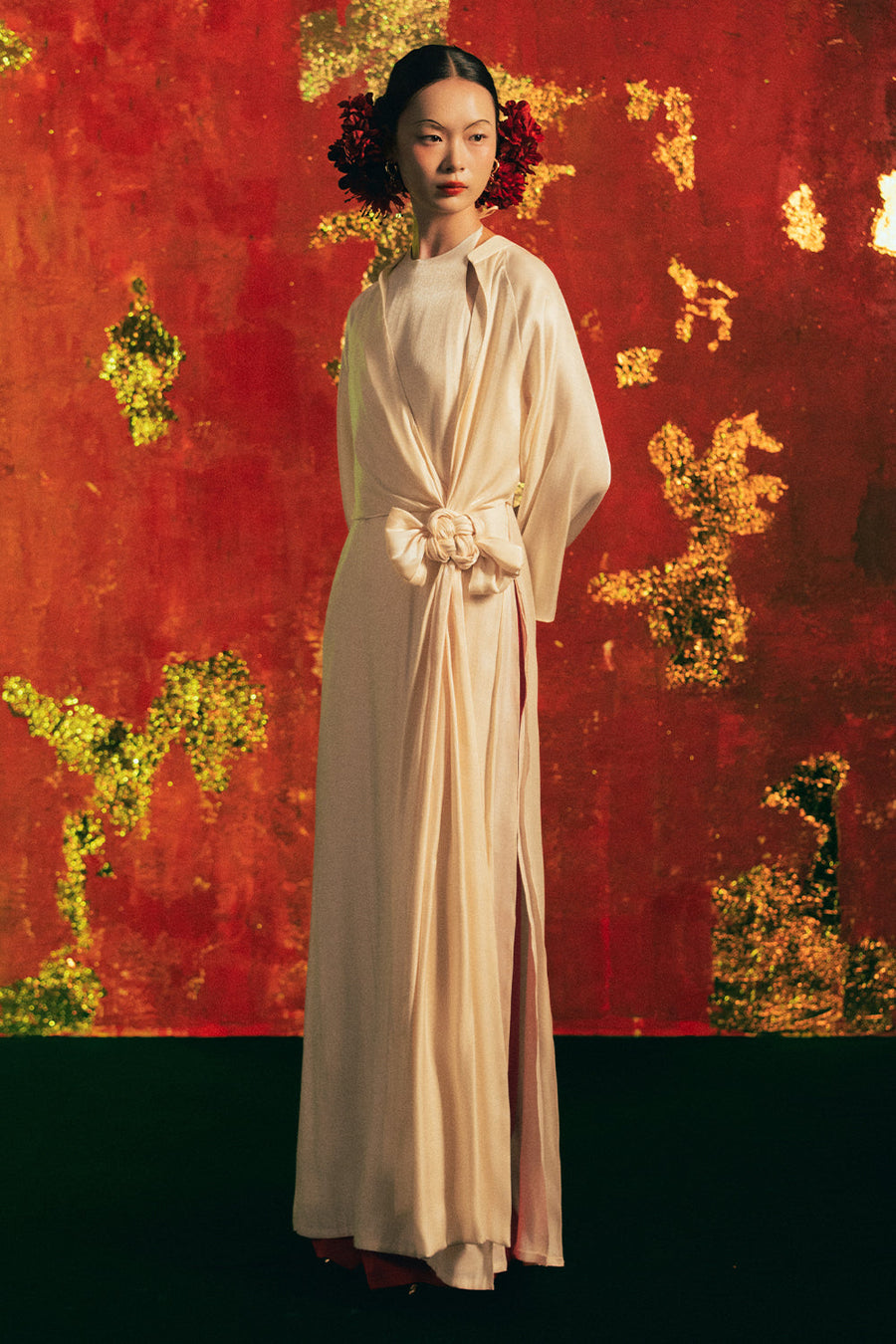 Dien Ket Round Neck Synthetic Silk Ao Dai 4