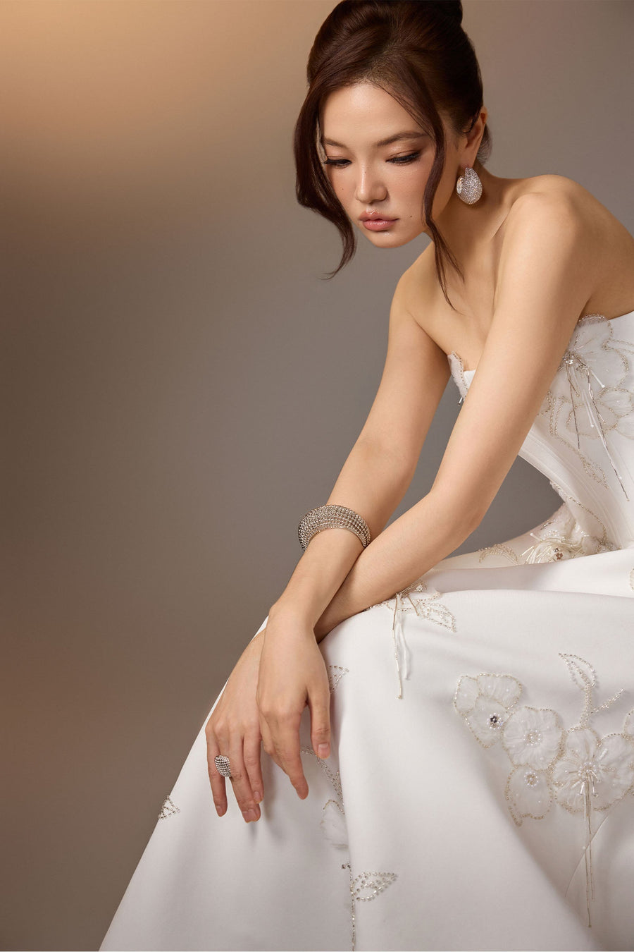 Thesa Straight Across Midi Dress 4