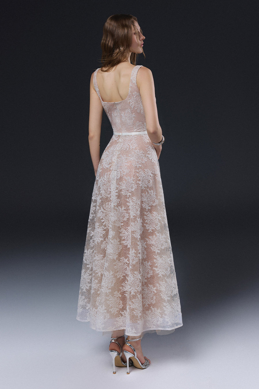 Yuri Lace Midi Dress 2