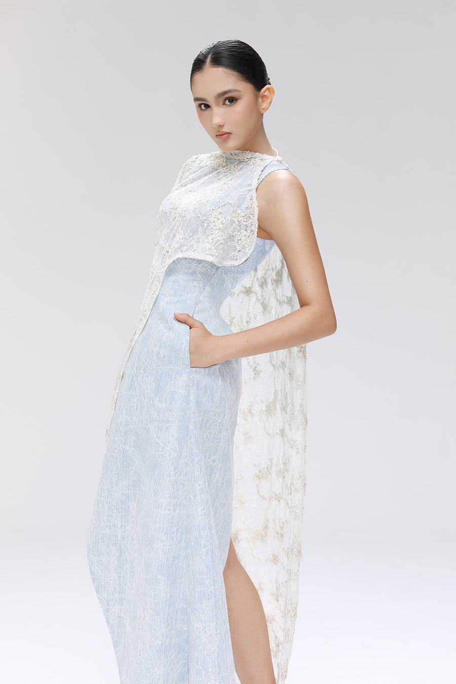 Warble Lace Cape 2