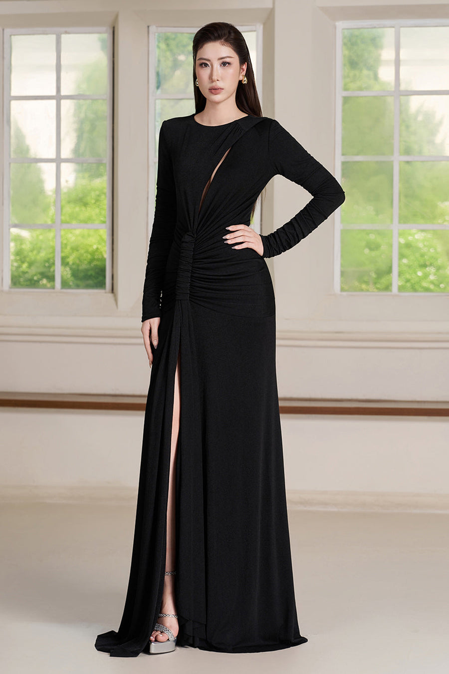 Vee Round Neck Maxi Dress 5