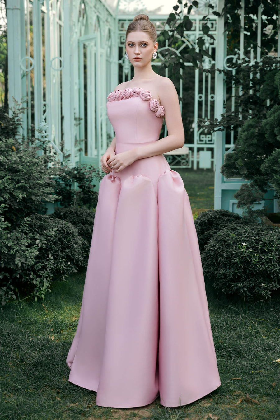 Noa Applique Maxi Dress 4