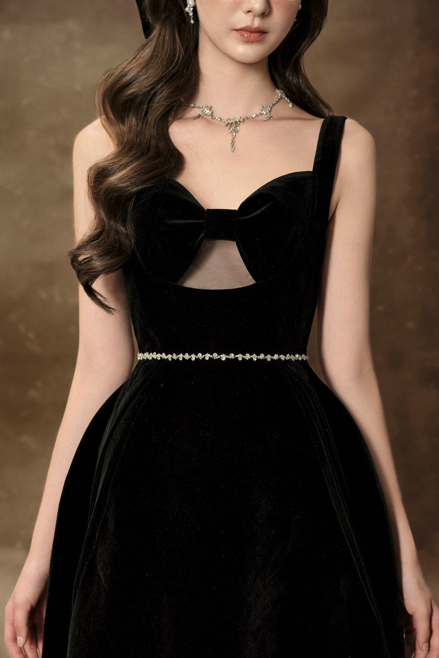 Ali A-line Semi-Heart Neck Velvet Midi Dress Midi Dress Delicate