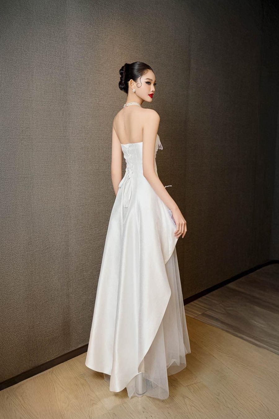 Opulent Layered Straight Across Neck Mesh Taffeta Floor Length Dress 5