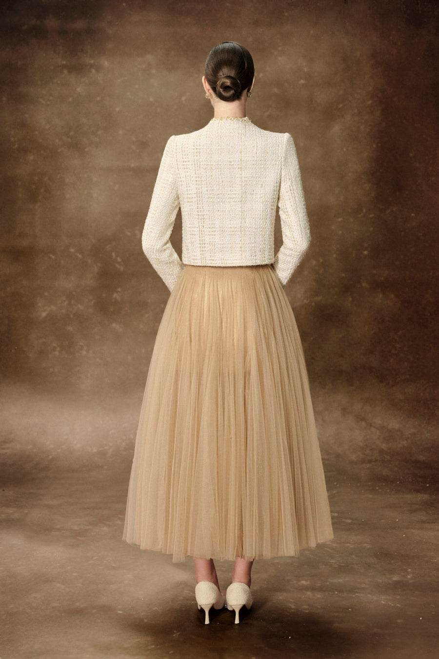 Rowena Straight Long Sleeved Tweed Jacket Jacket Delicate
