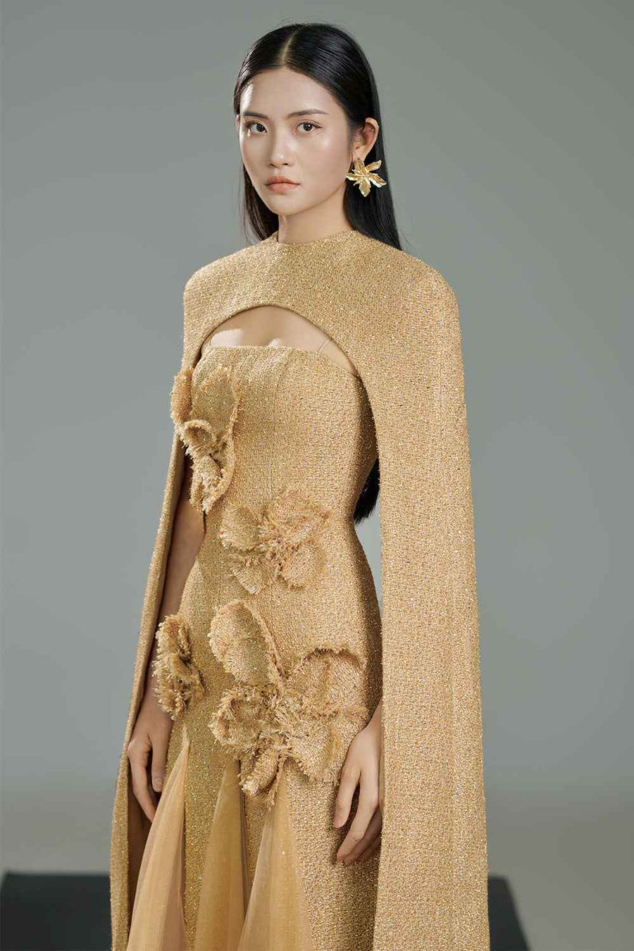 Damari Cape Flower Applique Polyester Midi Set