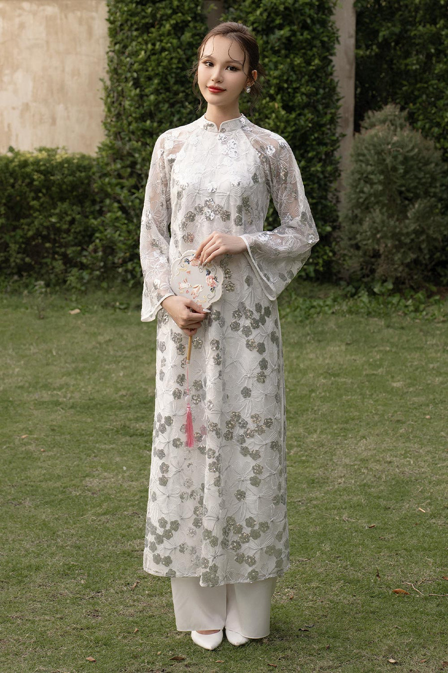 Suong Mai Straight Mandarin Neck Sequin Floor Length Ao Dai Set 1