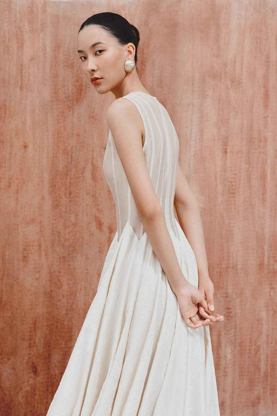 Reyna Gored Sleeveless Foam Organza Floor Length Dress