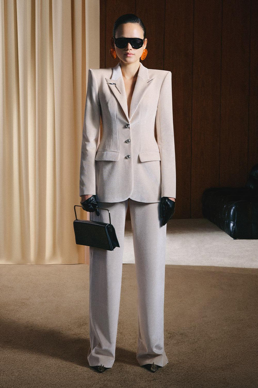 Moshill Structured Peak Lapel Velvet Blazer 7