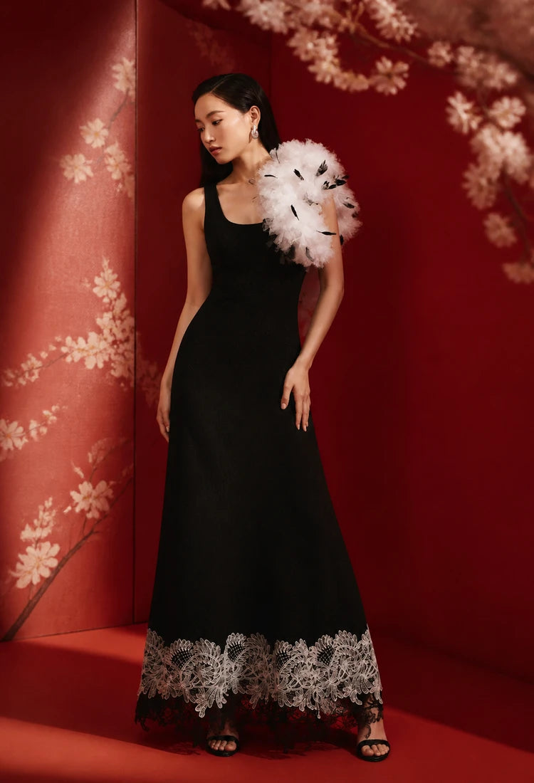 Poise Scoop Neck Maxi Dress mobile homepage poster