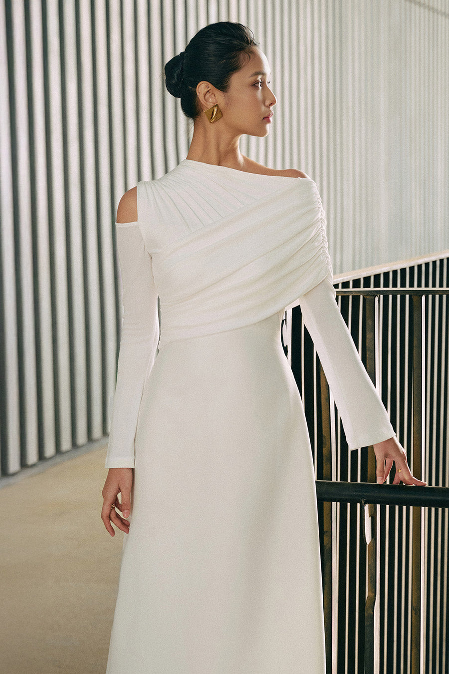 Luminous A-line Asymmetric Shoulder Jersey Maxi Dress 12