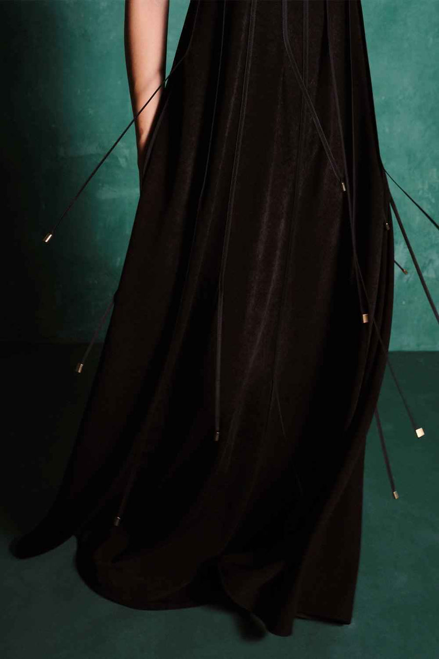 Allyson Trapezoid Spaghetti Strap Spandex Velvet Floor Length Dress