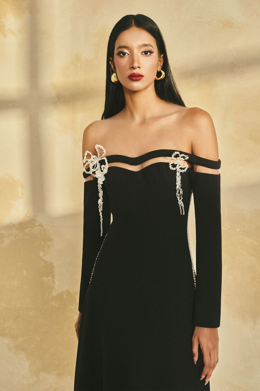 Cyr Off-Shoulder Midi Dress 4