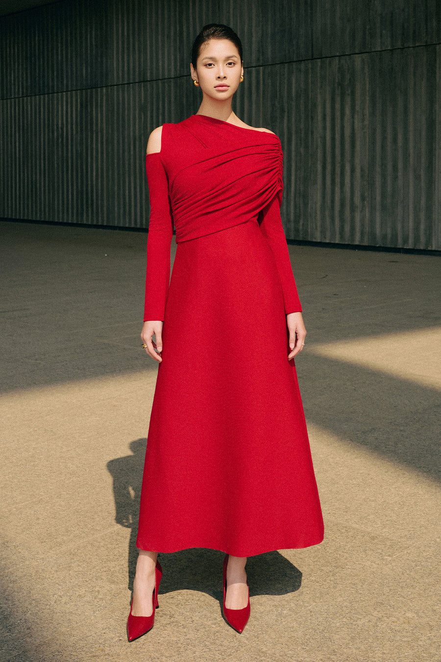 Luminous A-line Asymmetric Shoulder Jersey Maxi Dress 6