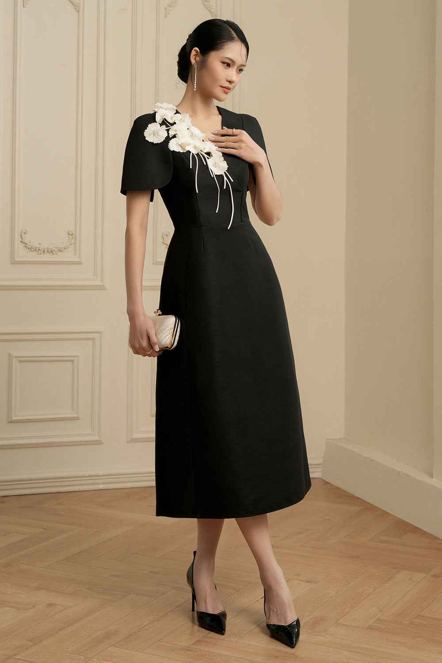 Noir A-line V-Neck Taffeta Midi Dress
