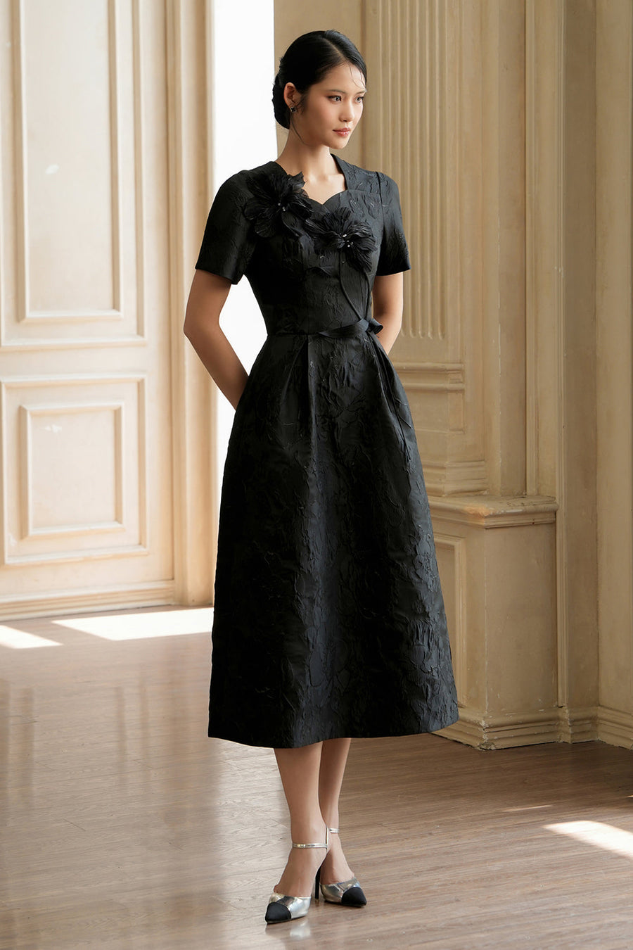 Noa A-line Curved Neck Jacquard Midi Dress 5