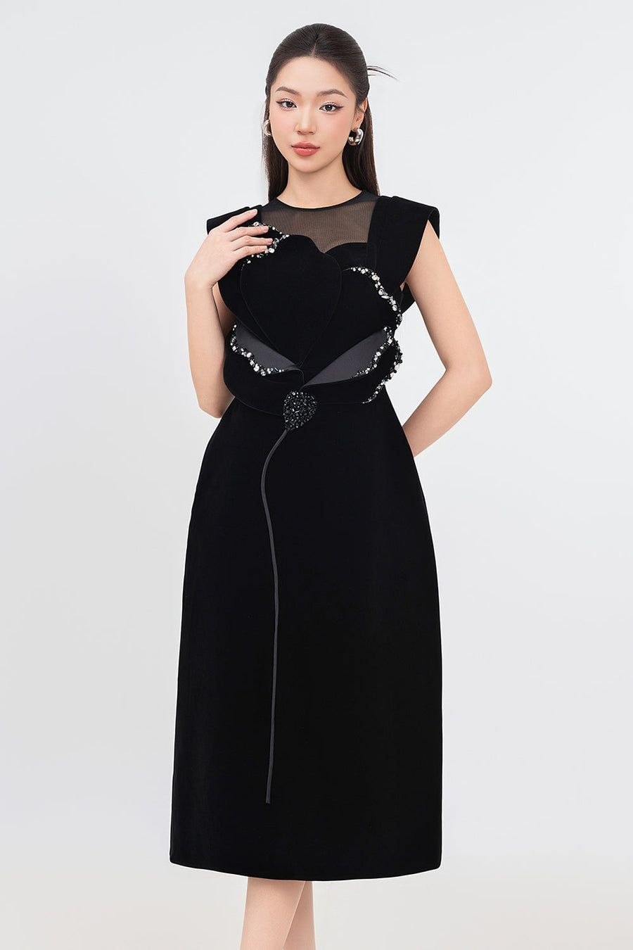 Nora A-line Floral Velvet Midi Dress Black Midi Dress IVY moda