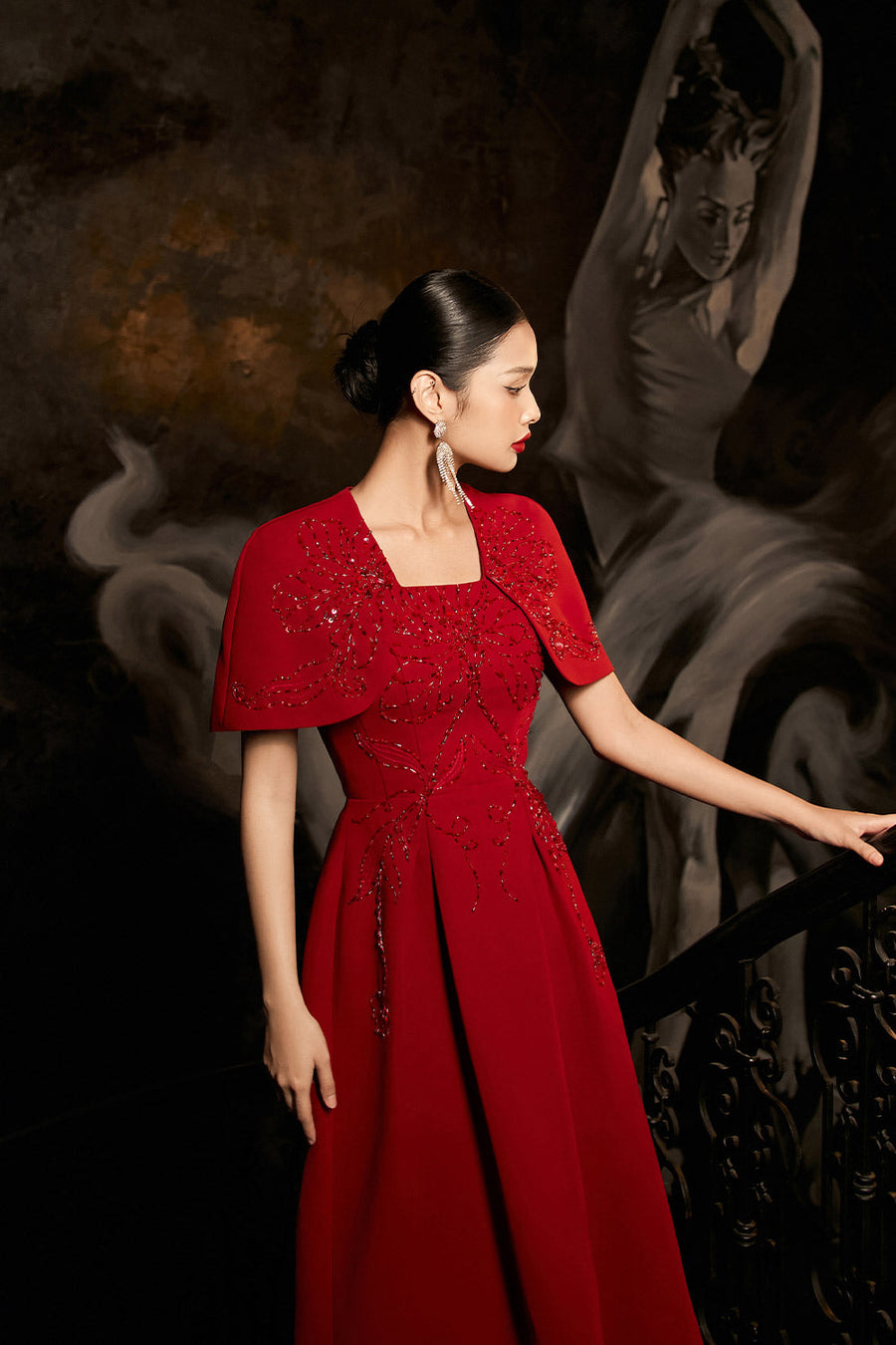 Ruby Gored Cape Sleeved Linen Blend Midi Dress Midi Dress IVY moda