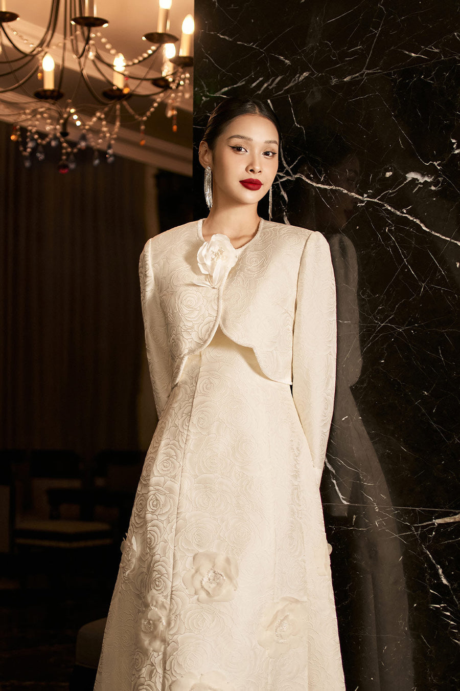 Rosalie A-line Long Sleeved Jacquard Calf Length Set 19