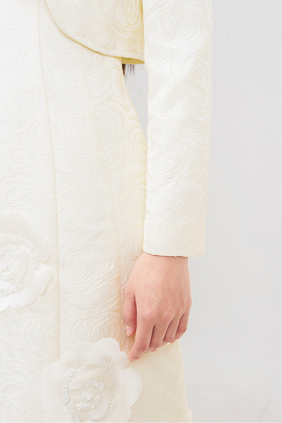 Rosalie A-line Long Sleeved Jacquard Calf Length Set 6