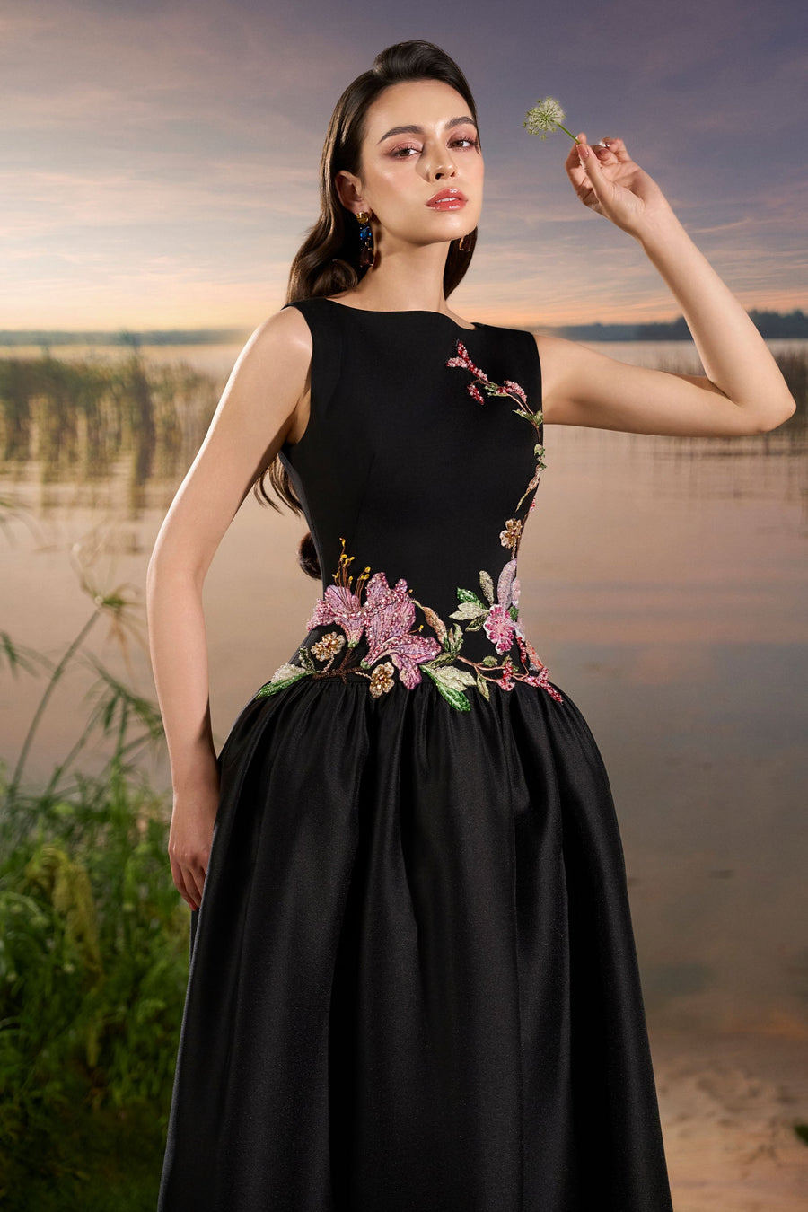 Freesia Embroidery Maxi Dress 4
