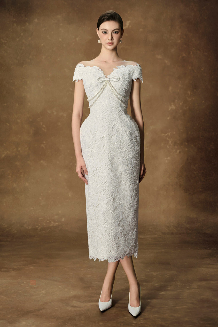 Adelia Pegged Back Slit Lace Midi Dress Midi Dress Delicate