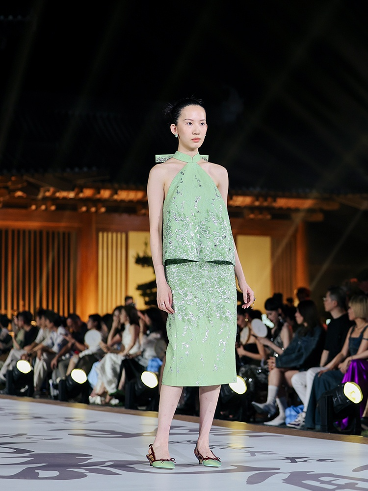 Lily Wei [Peninsula Love Letter] The same green high-end sandals on the show 3cm high heels large size 41-43 Shoes RESSALINA