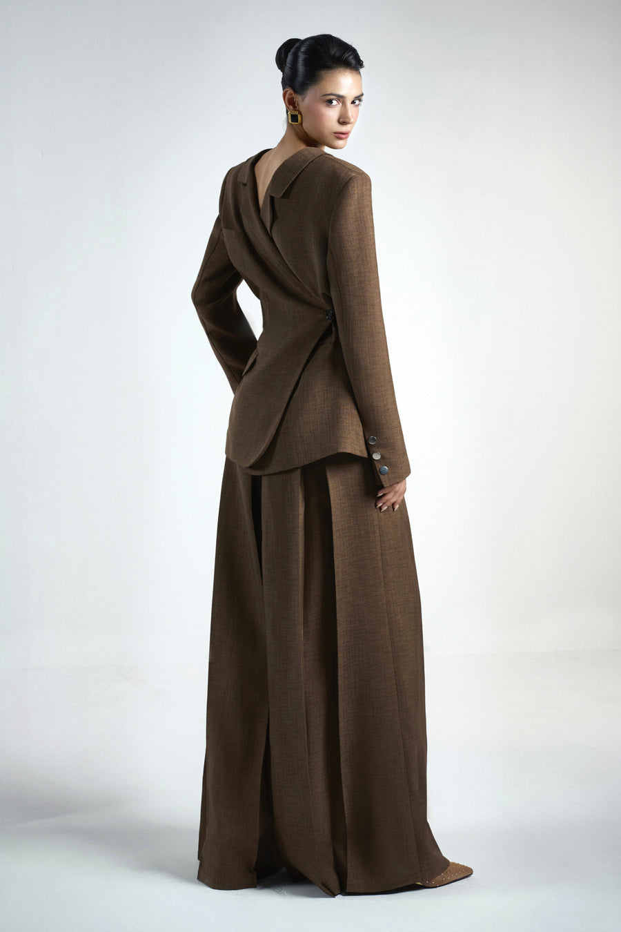 Van Hourglass Crossover Crinkle Crepe Blazer 3