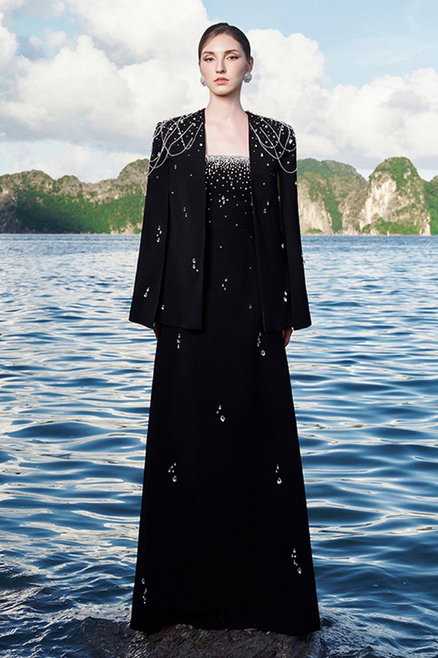 Ermias Straight Lapelless Velvet Satin Cape Cape TRACY STUDIO