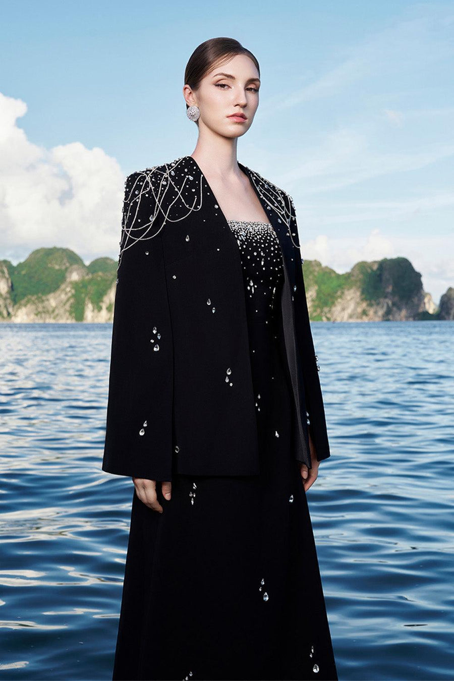 Ermias Straight Lapelless Velvet Satin Cape Cape TRACY STUDIO