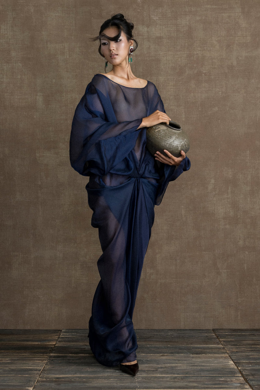 Perle de l’Orient Batwing Sleeve Maxi Dress 9