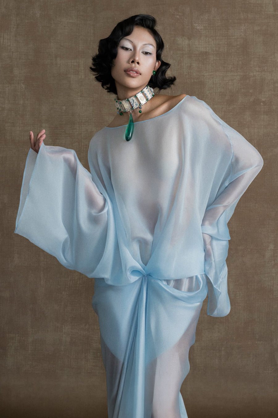 Perle de l’Orient Batwing Sleeve Maxi Dress 2